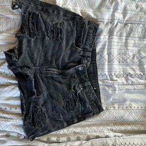 American eagle distressed jean shorts